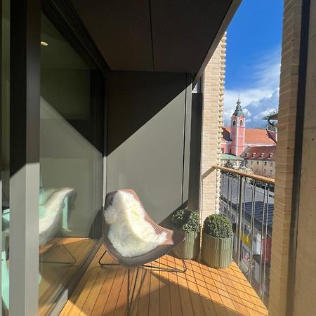 Castle View Luxury Suite Lubiana Esterno foto