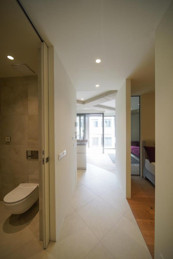 Castle View Luxury Suite Lubiana Esterno foto